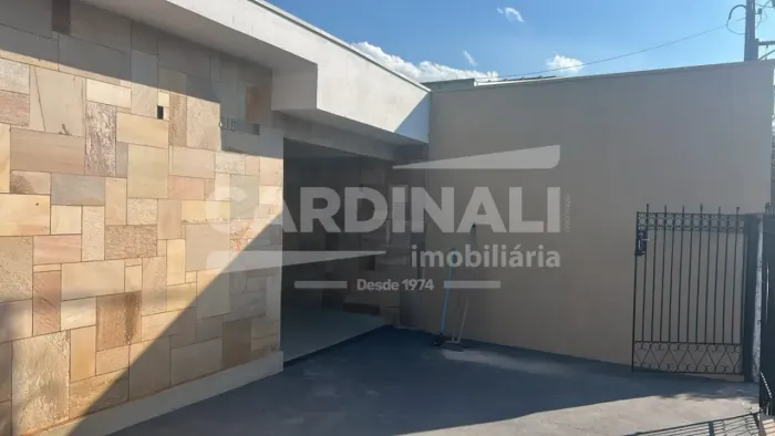 Casa para locação no centro de Ibaté