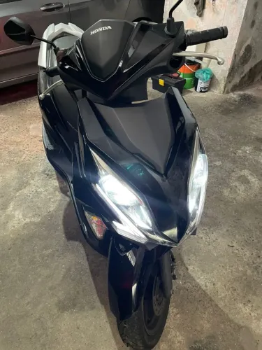Honda elite