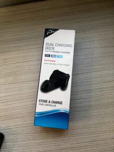 Carregador PlayStation 4 (PS4)