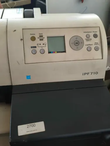 Plotter  Canon ipf710. Leia a descrição 