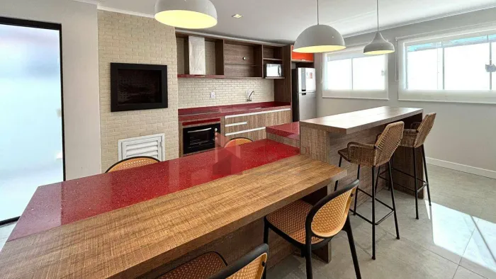 LOCAÇÃO: Apartamento novo, com 130m² e 3 suítes no bairro Fazenda, Itajaí