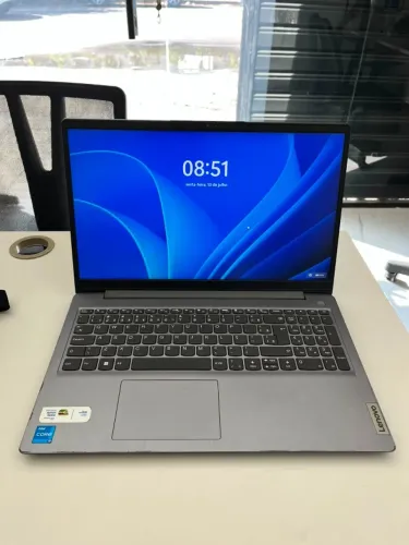 NOTEBOOK LENOVO i5 11a 8GB RAM + P. VÍDEO