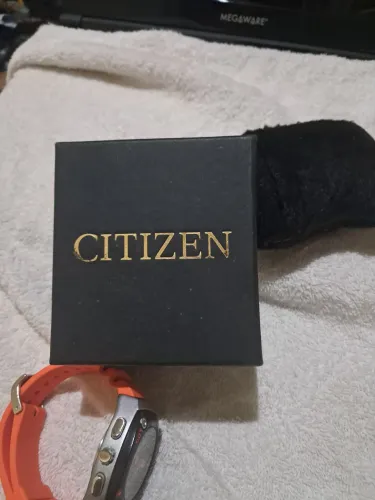 Relógio citizen meia lua manda proposta ou rolos