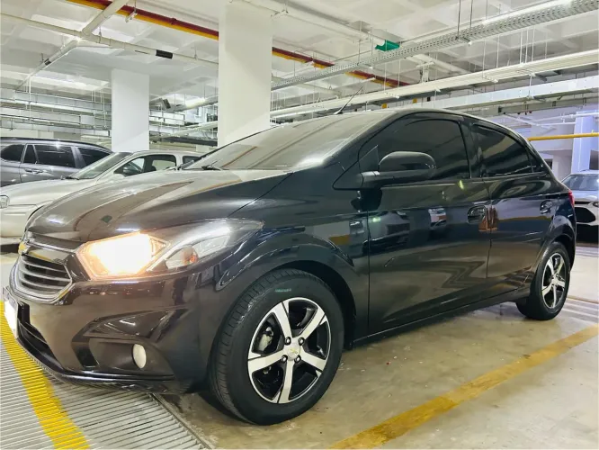 Chevrolet Onix Hatch LTZ 1.4 8V Flex Aut. 4P 2019