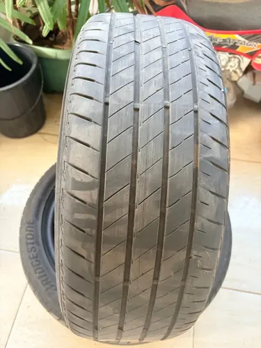 2 Pneu Bridgestone 205/50/17