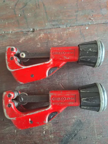 Cortador de Tubo 3 a 32mm Stanley