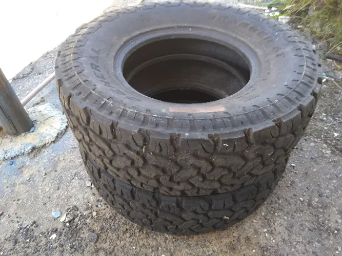 Pneu Grabber General Tire 265/70 R16