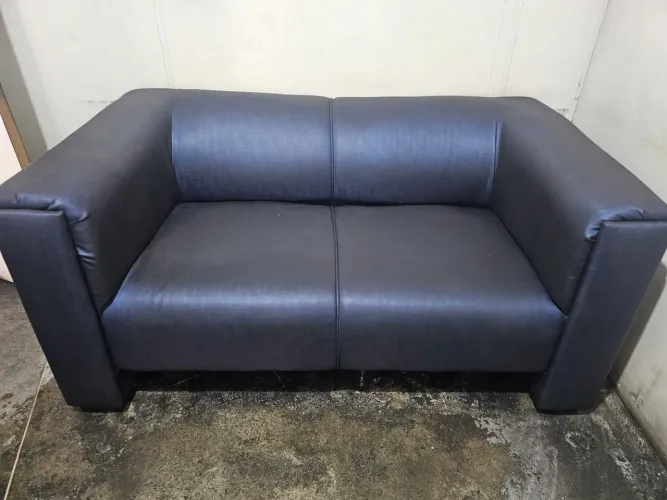 Vendo sofá 3 lugares