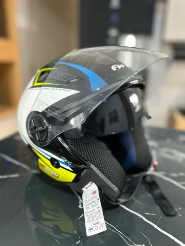 Capacete fw3 x-open star com óculos interno