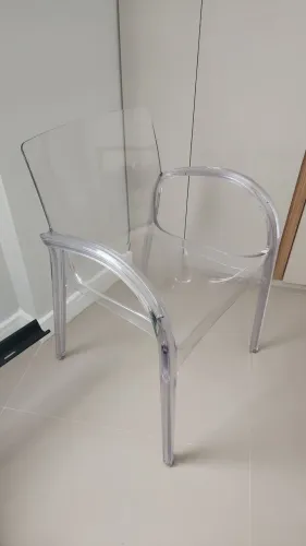 Duas cadeiras transparente ghost tok stok