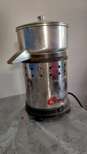 Espremedor de Laranja 110w