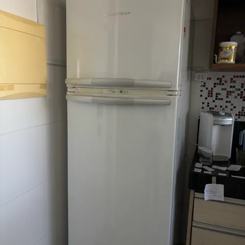 Esta é uma geladeira Brastemp Duplex Frost Free