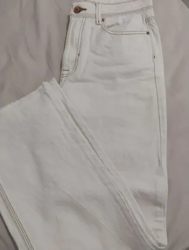 Calça Zara off whithe.
