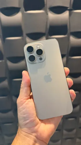 Vendo IPhone 15 Pro Max 256 - Oportunidade
