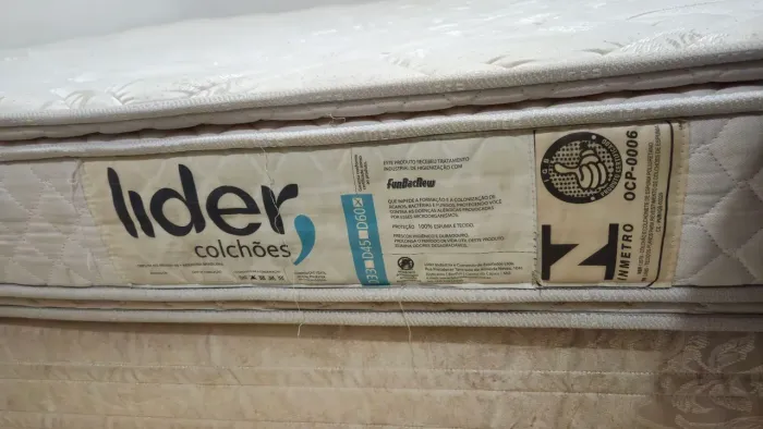 Cama Box King + Colchão King Líder - Ótimo Estado