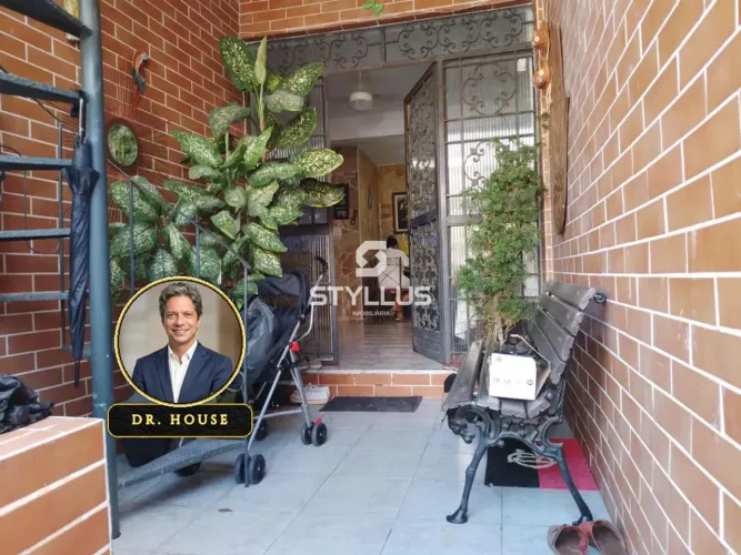 Casa com 4 Quartos (1 Suíte) e Terraço com Churrasqueira em Vila Isabel! M37L