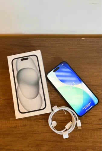 iPhone 15 128GB Preto - Bateria 86% - R$ 2.900