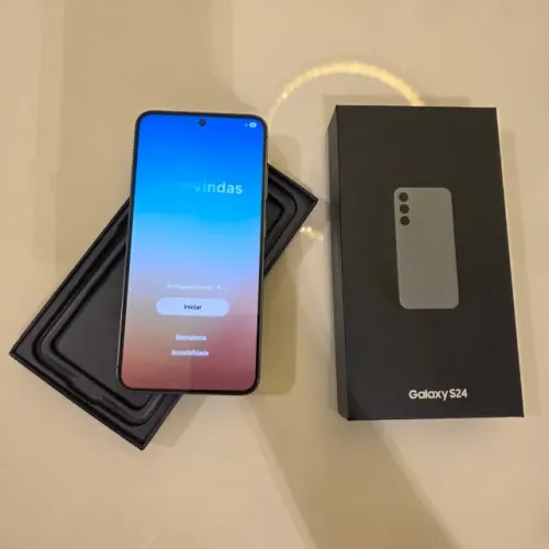 Samsung Galaxy S24 6,2" Galaxy AI 256GB Preto 5G 8GB RAM