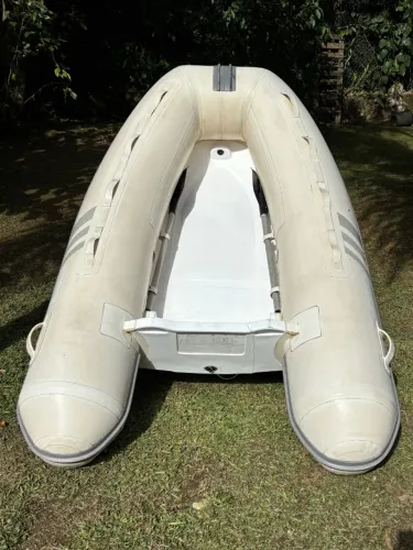 Bote Inflável (apoio)