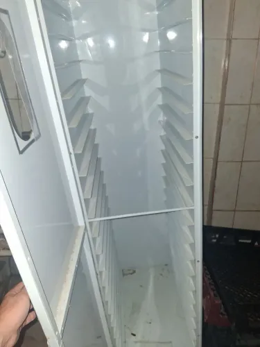 Armario 20 Assadeiras 40x60