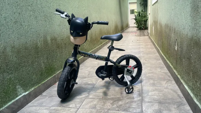 Bicicleta criança Batman