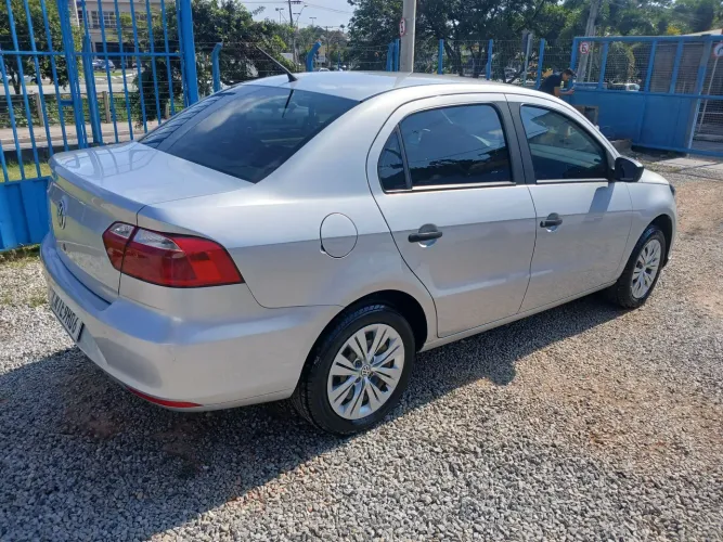Volkswagen Voyage 1.6 MSI Flex 8V 4P 2022