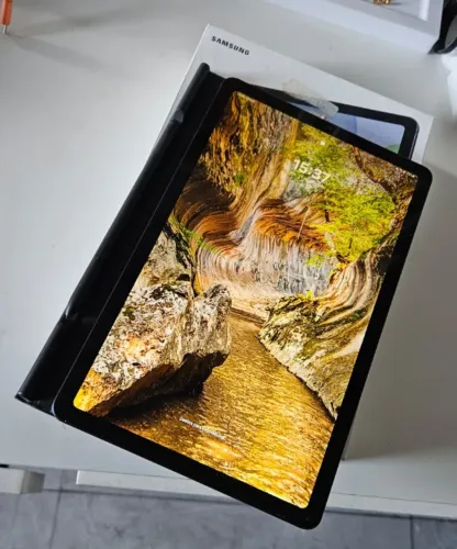Tablet Samsung S6 Lite usado