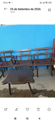 JOGO DE CADEIRAS DE MADEIRA + MESA DE CENTRO