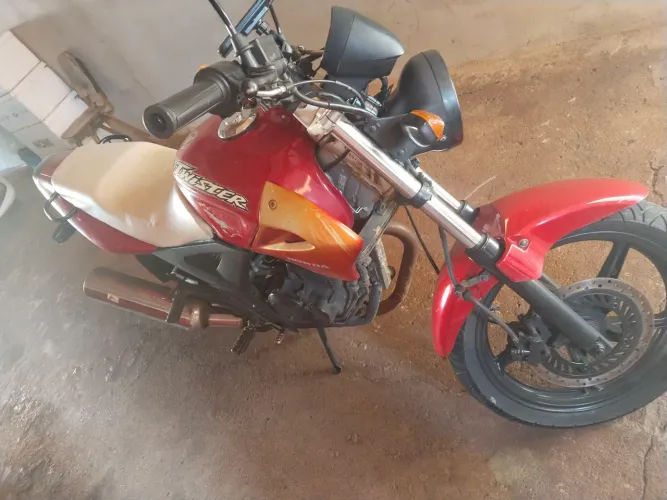 Moto Twister 250