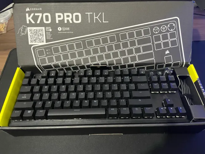 Teclado Corsair K70 Pro Tkl Hall Effect Magnético Rgb
