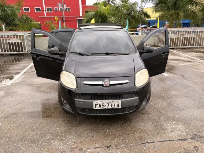 Fiat Palio Attractive 1.0 EVO Fire Flex 8V 5P 2012