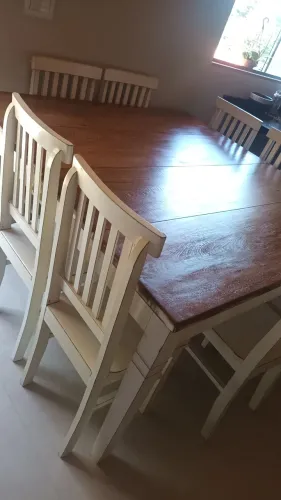 Linda mesa de angelim 8 cadeiras