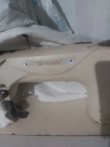 Máquina de costura