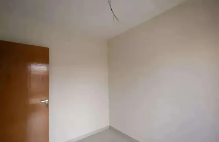 Vendo casa localizada bairro Guarani