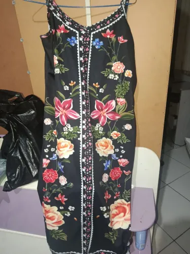 Vestido shein floral preto g