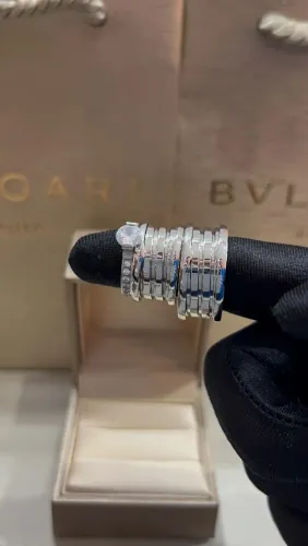 Par de alianças bvlgari bzero1 promoção 