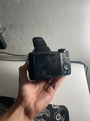 Câmera Kodak AZ501