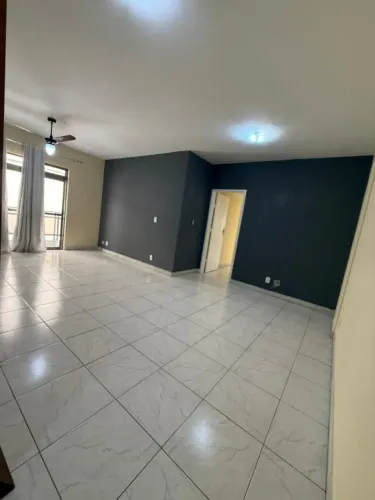Apartamento para Locação em Cabo Frio, Centro, 3 dormitórios, 2 suítes, 1 banheiro, 1 vaga