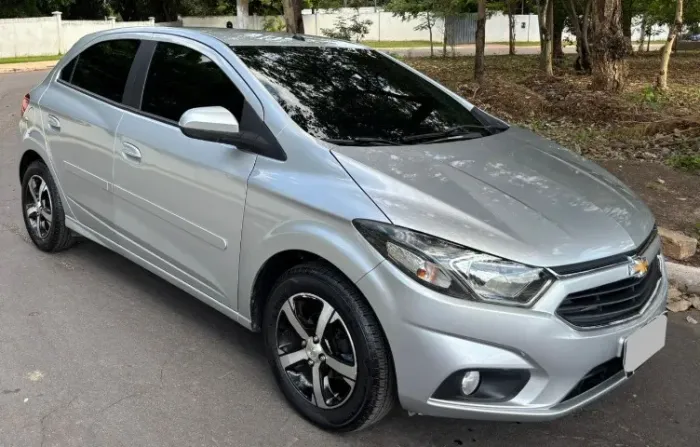 Chevrolet Onix Hatch LTZ 1.4 8V Flex Aut. 4P 2017