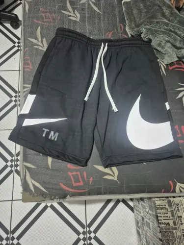 Vendo Nike tm shorts