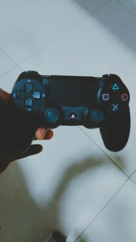 Controle PS4 original perfeito 