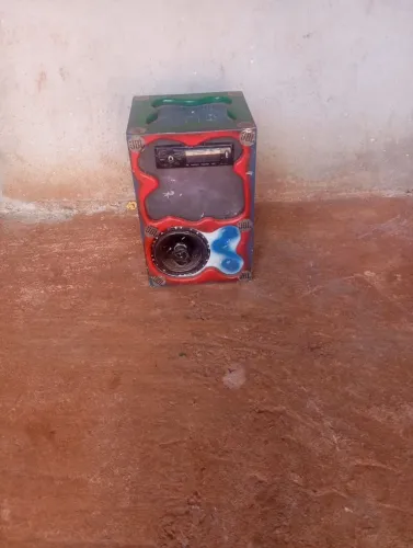 Caixa de som jbl