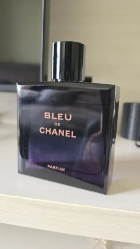 Perfume Bleu de Chanel Parfum a melhor versão 