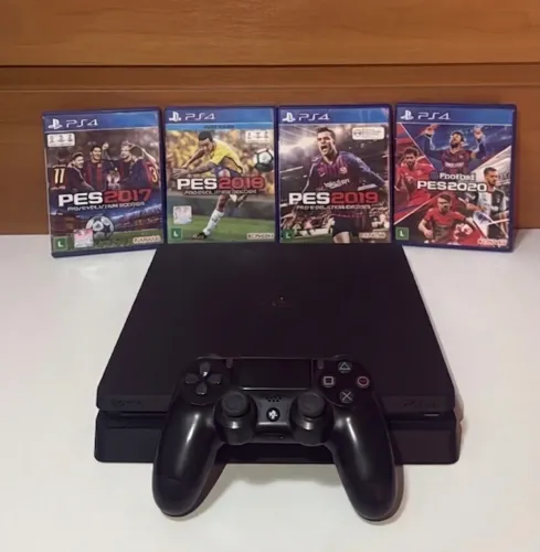 PS4 SLIM 1 TB + Franquia PES