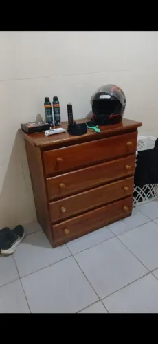Vende-se estante angelin
