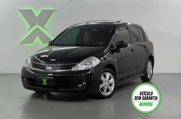 Nissan Tiida SL 1.8/1.8 Flex 16V Aut. 2012