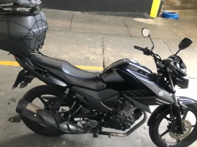 Moto em excelente estado. Desapego para pegar um carro, chama no pix e seja feliz! ?