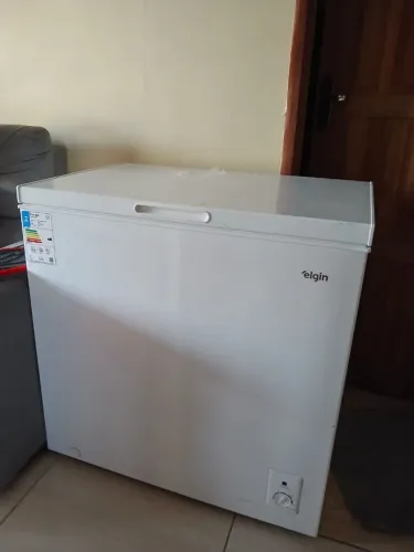 Freezer elgin 250l