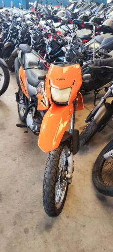HONDA NXR BROS 150 laranja 2010 Shalon veículos Cariacica 