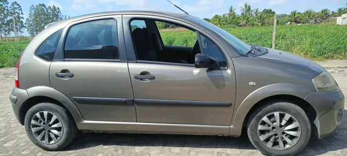 Citroen C3 GLX 1.4/ GLX Sonora 1.4 Flex 8V 5P 2009
